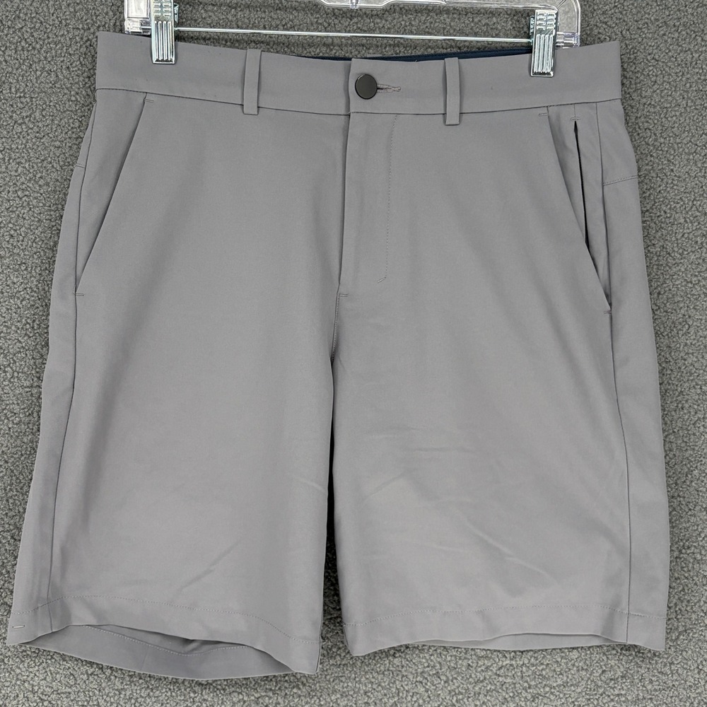 Cremieux Performance Mens Golf Shorts Gray Size 30 Recycled Polyester Flat Front